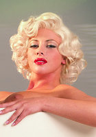 Peruca Marilyn Monroe